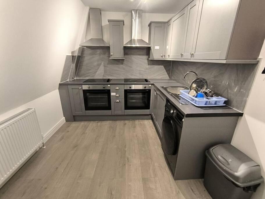 Studio Style Room, Near Tooting Broadway Station London Eksteriør billede